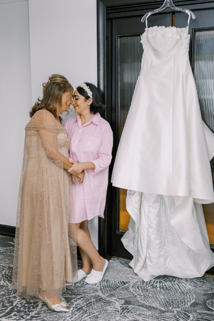 bride and mother