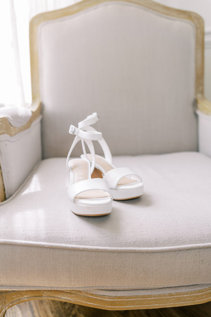 bride's wedding shoes