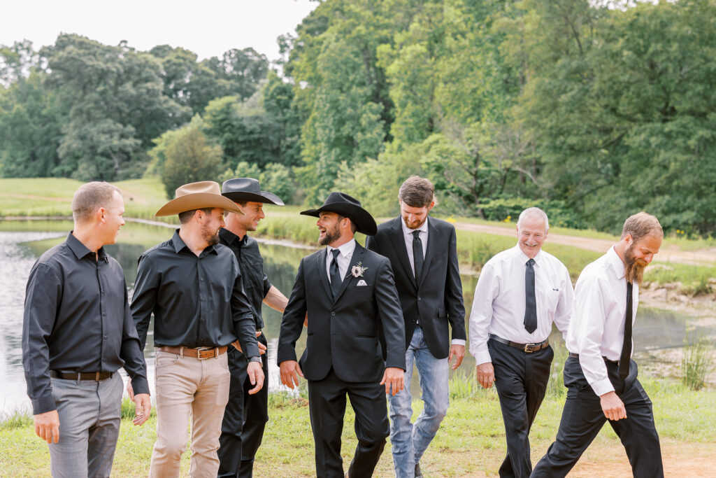 groom and his groomsmen