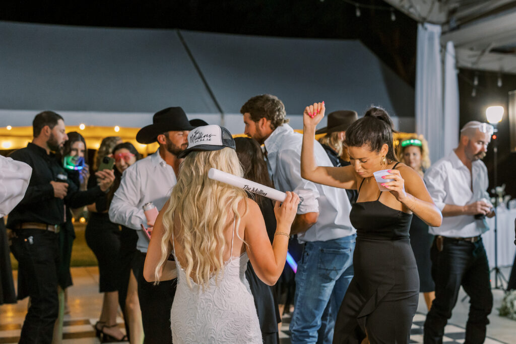 wedding reception dancing