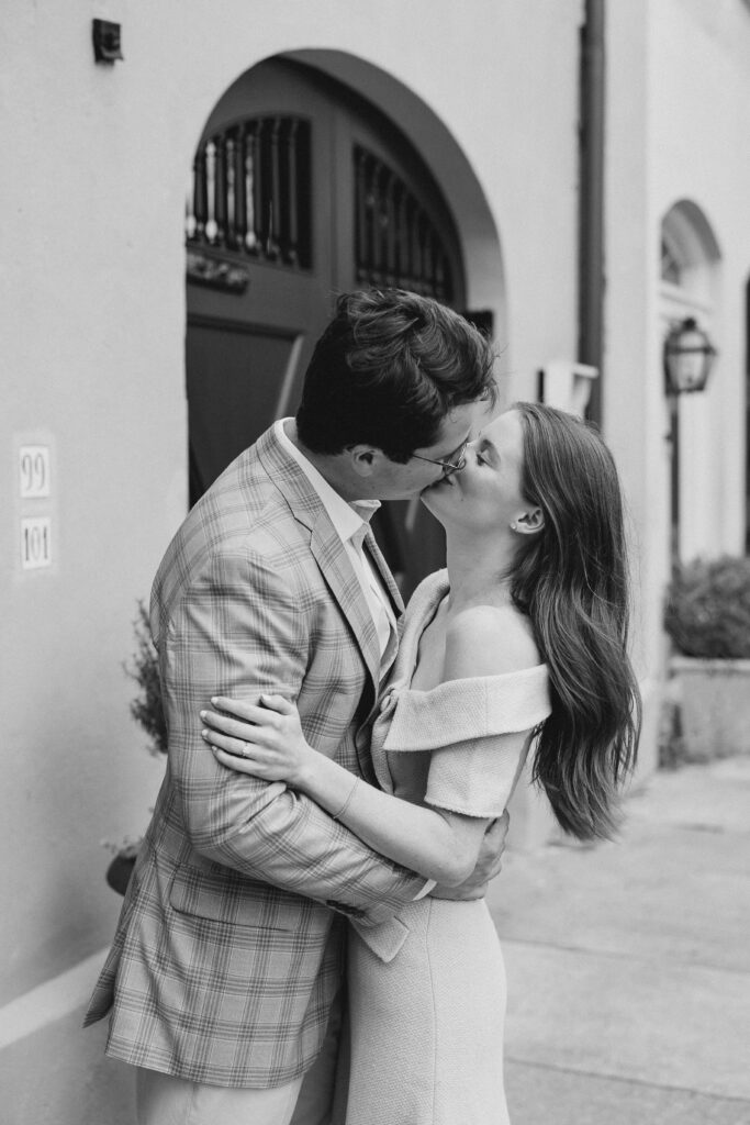 A Rainy Engagement Session in Charleston, SC