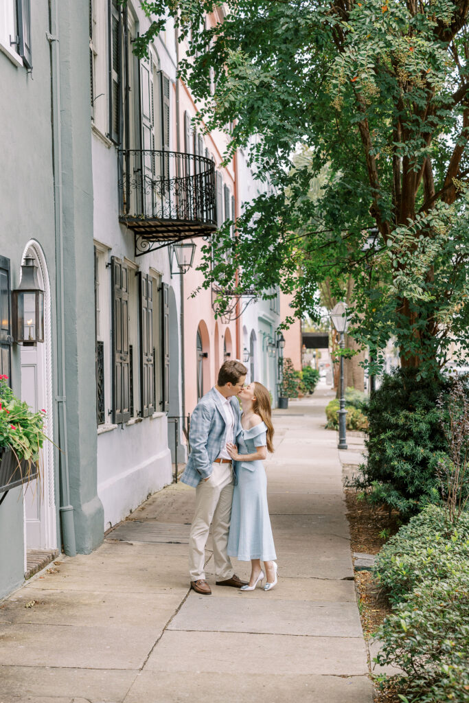 A Rainy Engagement Session in Charleston, SC