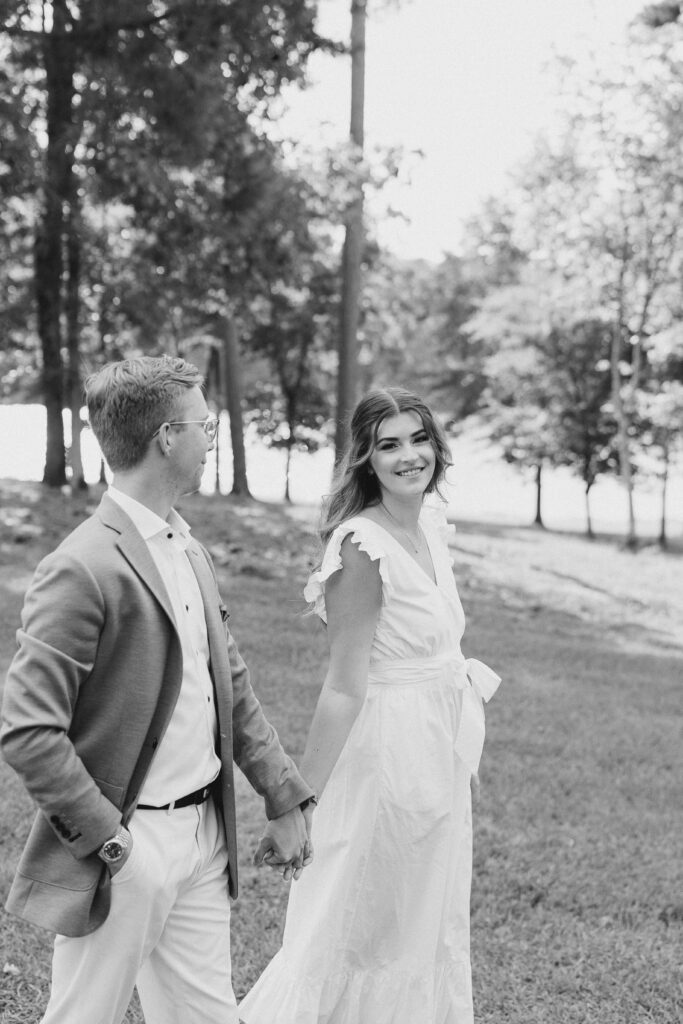 engagement session at the Sandy Creek Barn on Lake Oconee in Reynolds, Georgia