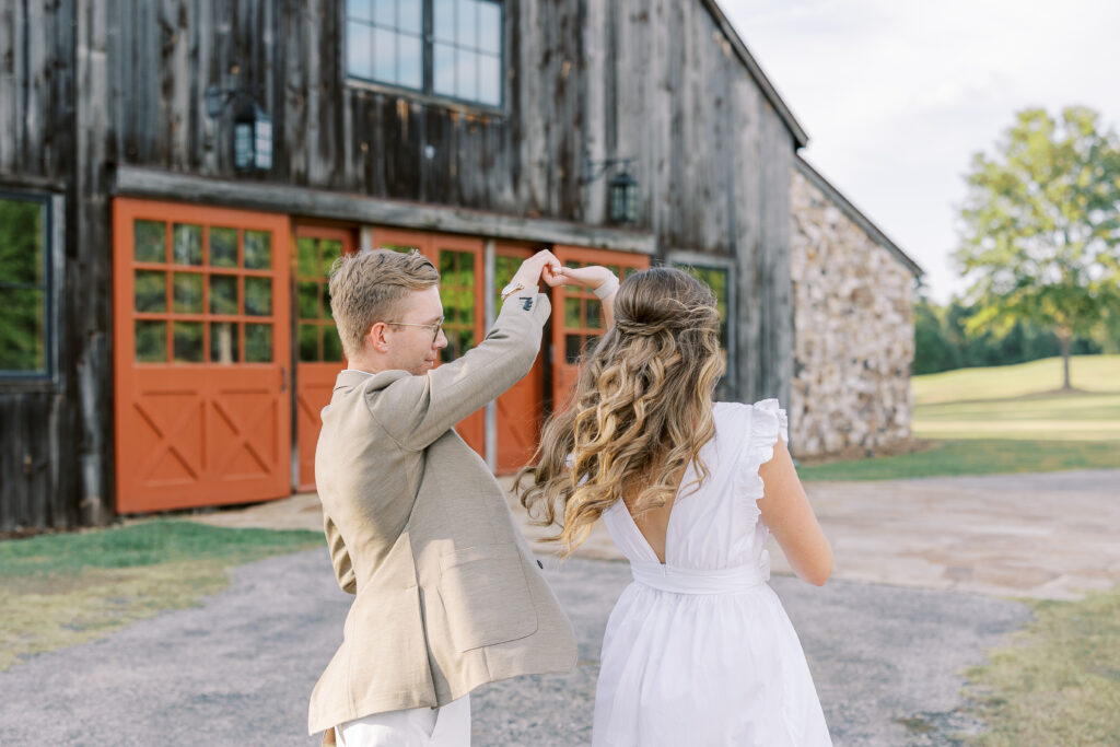 engagement session at the Sandy Creek Barn on Lake Oconee in Reynolds, Georgia