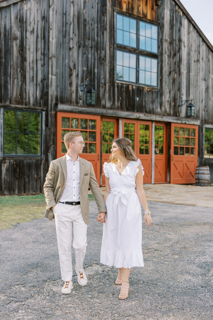 engagement session at the Sandy Creek Barn on Lake Oconee in Reynolds, Georgia