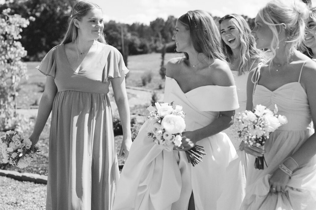 bride and her bridesmaids