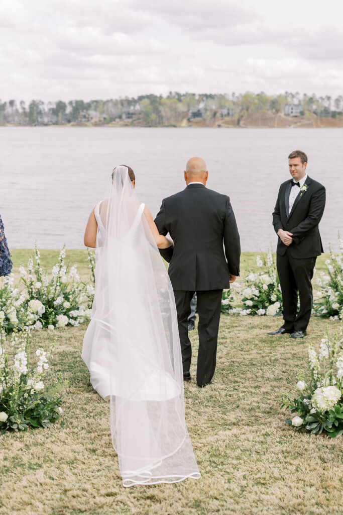 great waters at reynolds wedding on lake oconee