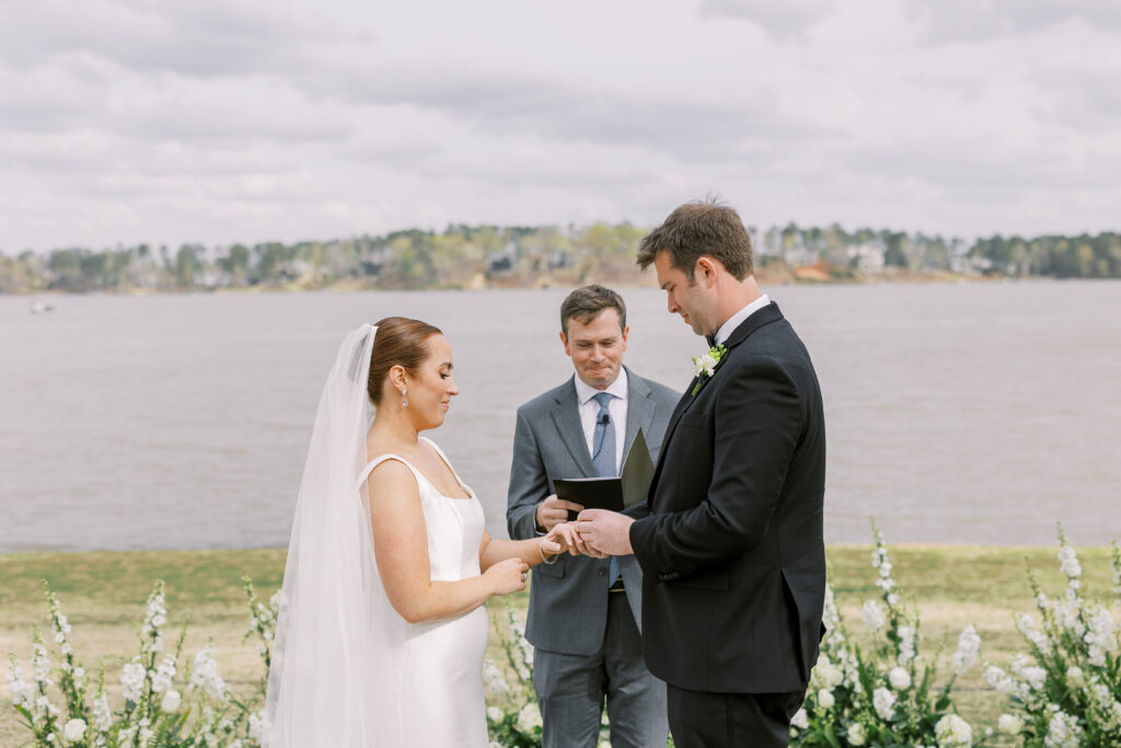 great waters at reynolds wedding on lake oconee