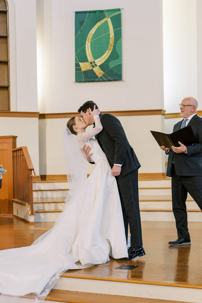 milledge avenue baptist wedding athens georgia