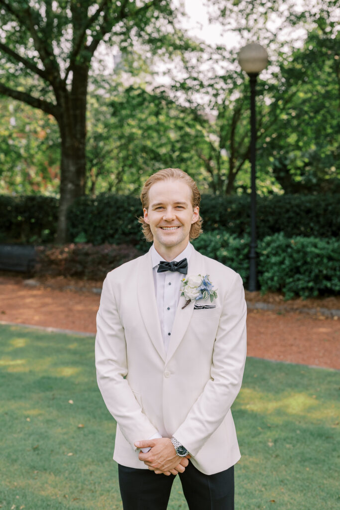 groom portrait