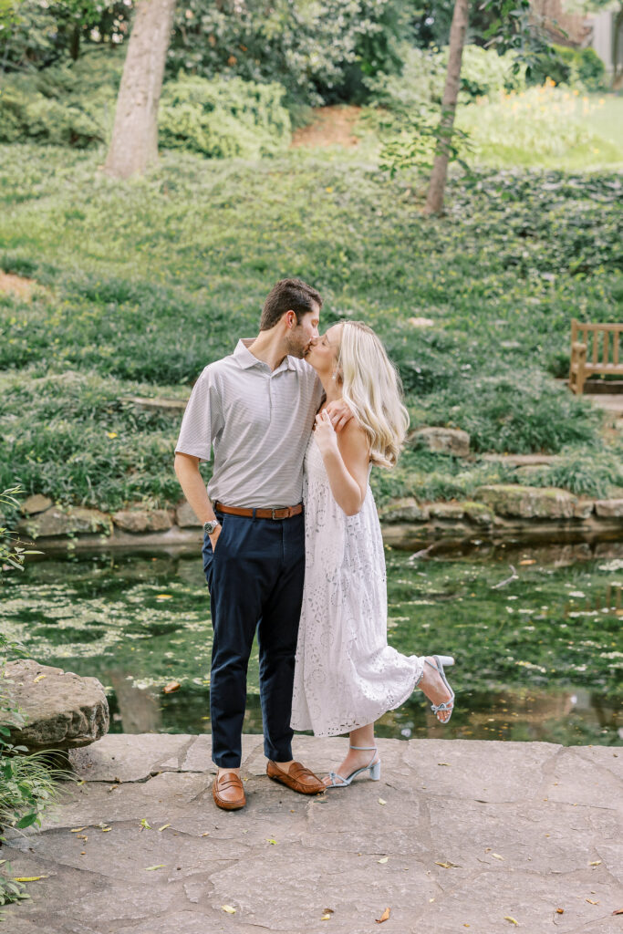 winn park engagement session in atlanta, ga