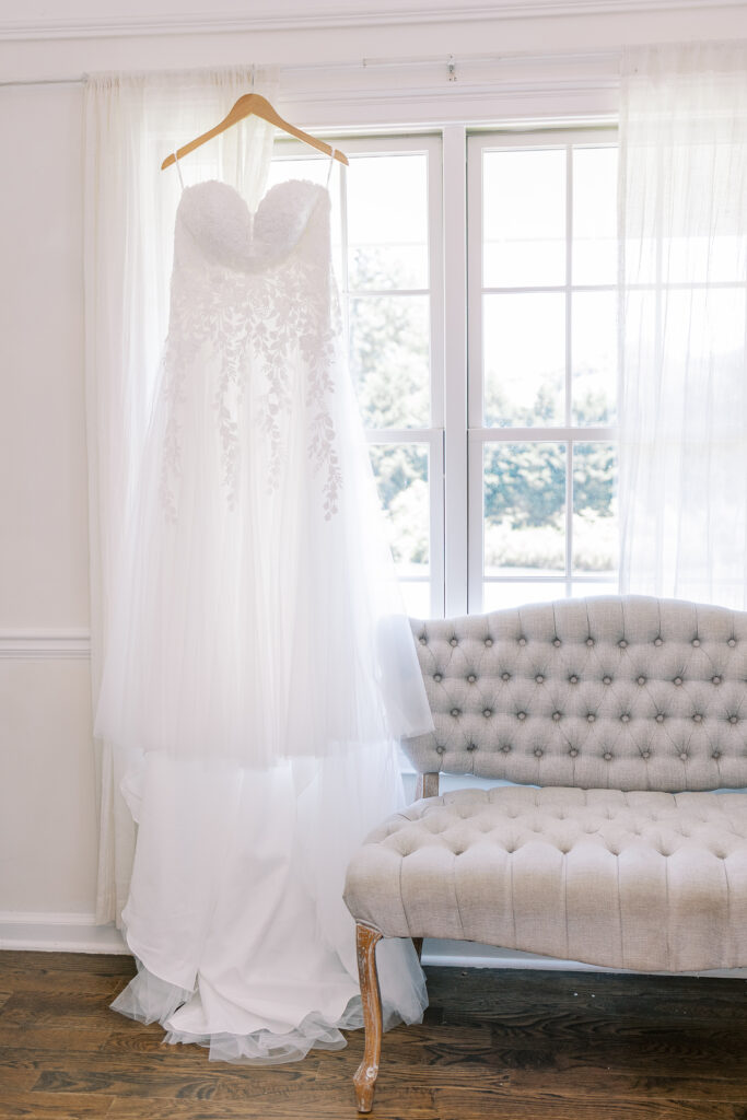 wedding dress