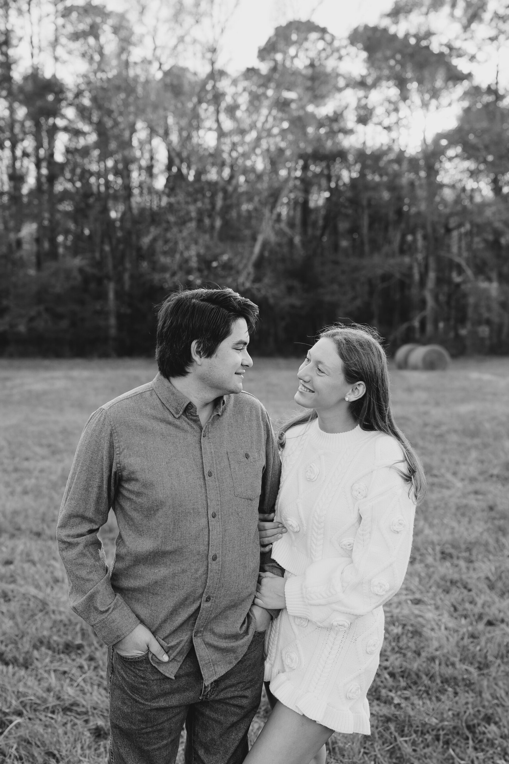 a late fall engagement session in November in Madison, Georgia