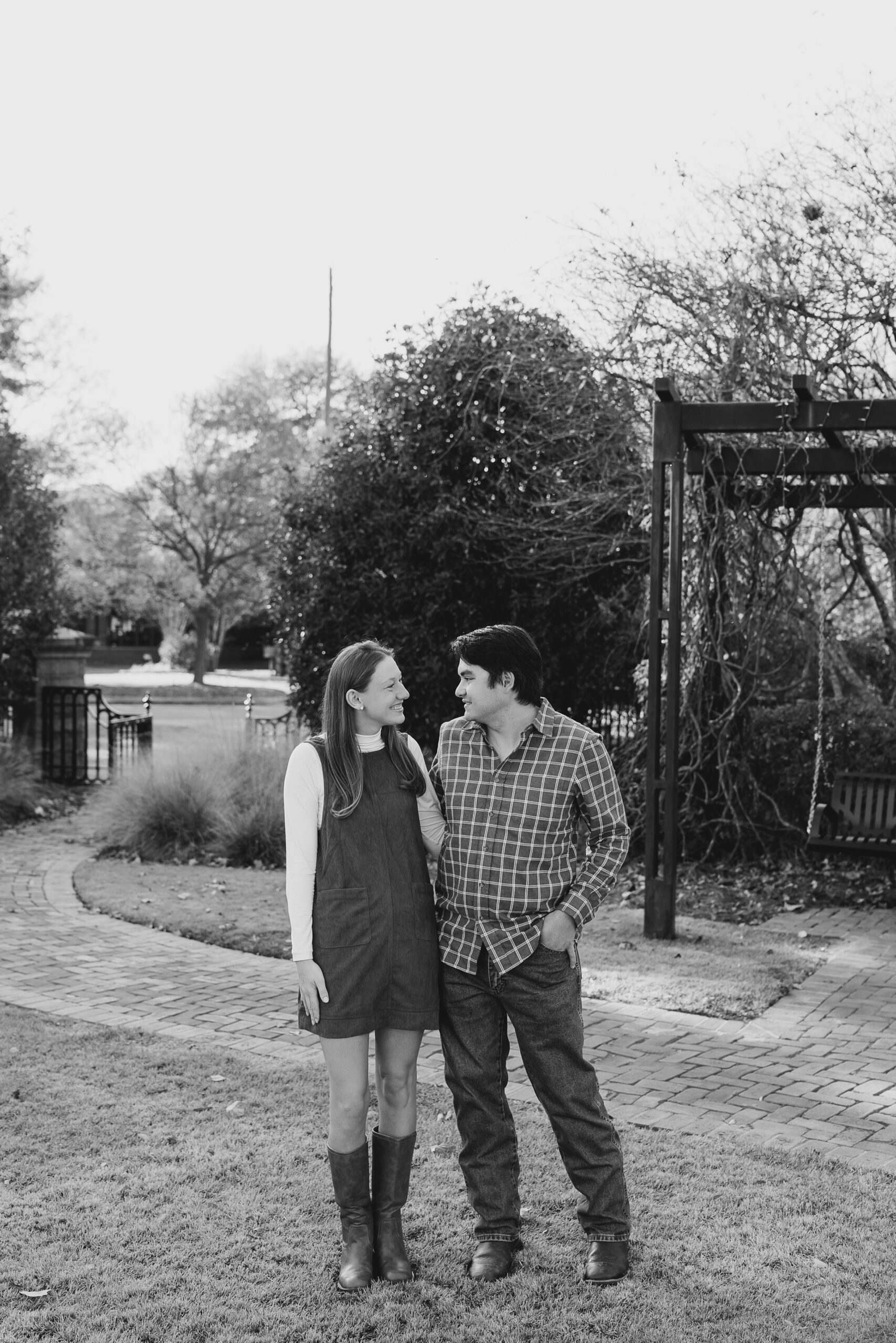a late fall engagement session in November in Madison, Georgia