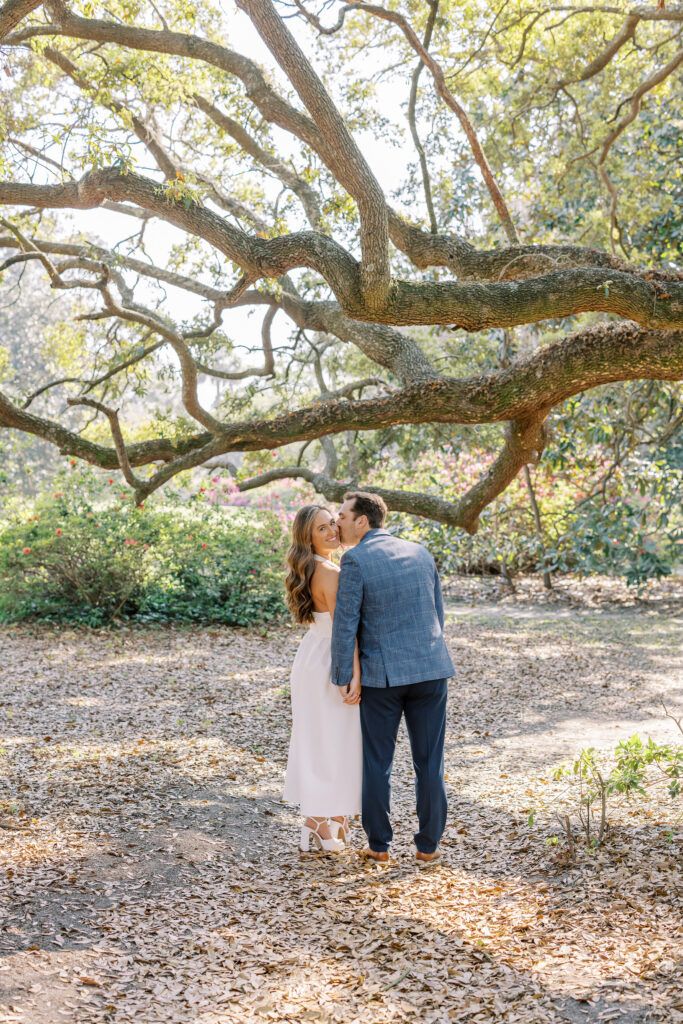 An engagement session of a couple in Charleston, SC