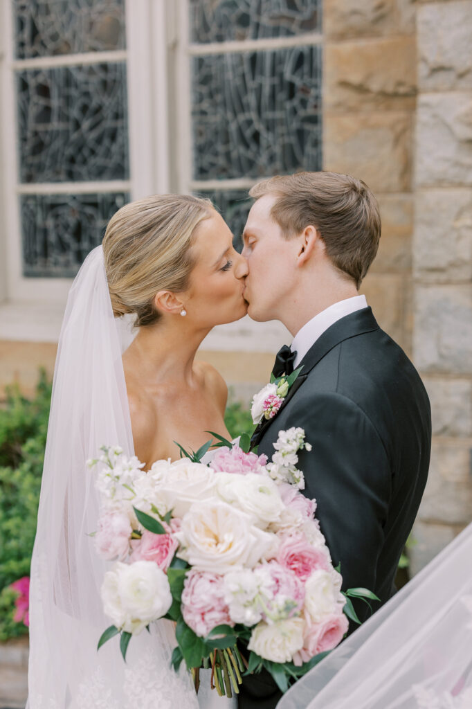 wedding ceremony at Emmanuel Episcopal